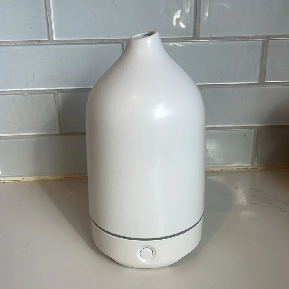 Diffuser - Picture 3 of 3